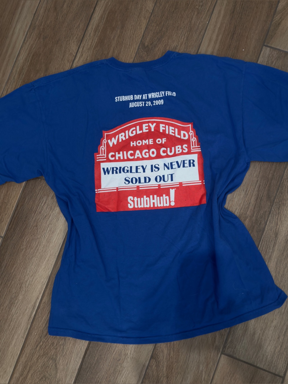 Vintage 2009 Chicago Cubs Tee